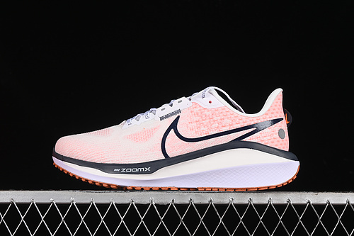 【250】[FB1309-102]-[AIR ZOOM VOMERO 17 SUMMIT WHITE/TOTAL ORANGE/WHITE/THUNDER BLUE]-[MAN:39-46]