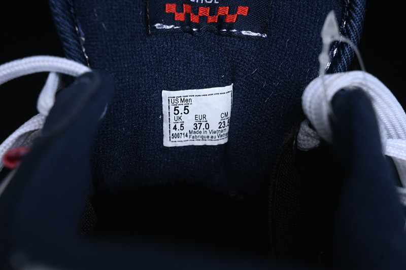 35-44 (11).jpg