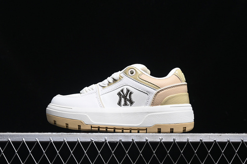 【250】[3ASXCWN4N50BGL]-[NY MLB CHUNKY LINER WIDE LUX WHITE/BEIGE]-[WOMAN:35-40]