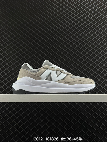 230 New Balance NB5740 Series Story Collection Classic Dad Shoes Retro Running Shoes Black and White