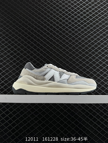 240 Company level New Balance NB5740 Series Story Collection Classic Dad Shoes Retro Running Shoes B
