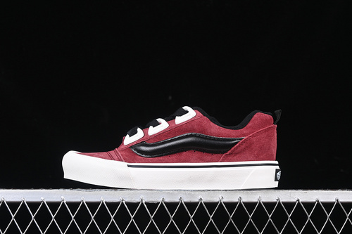 【230】[VN000CZUVE8]-[VANS KNU SKOOL DR WHITE/BLACK/RED]-[WOMAN:35-39]-[MAN:40-44]