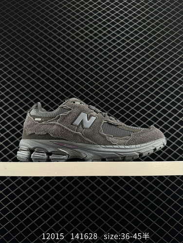 240 New Balance M2002 series American heritage classic retro men's and women's casual shoes for coup